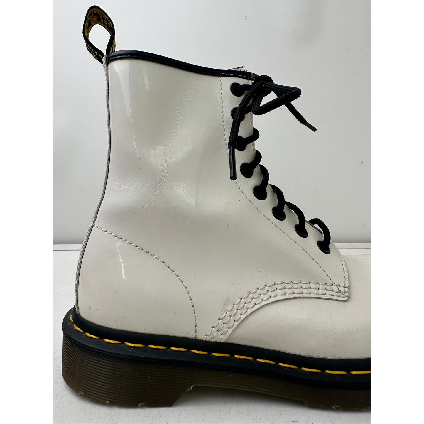 Dr. Martens 1460 White Patent Leather 8-Eye Combat Boots Women's Sz 7