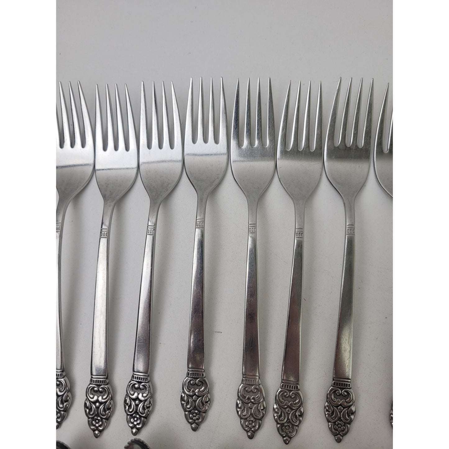 Vintage Oneida Community Stainless Nordic Crown Flatwear Set of 76