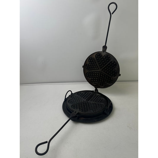 Vintage Husqvarna Norrahammar No. 5 Cast Iron Heart Waffle Iron W/ Base