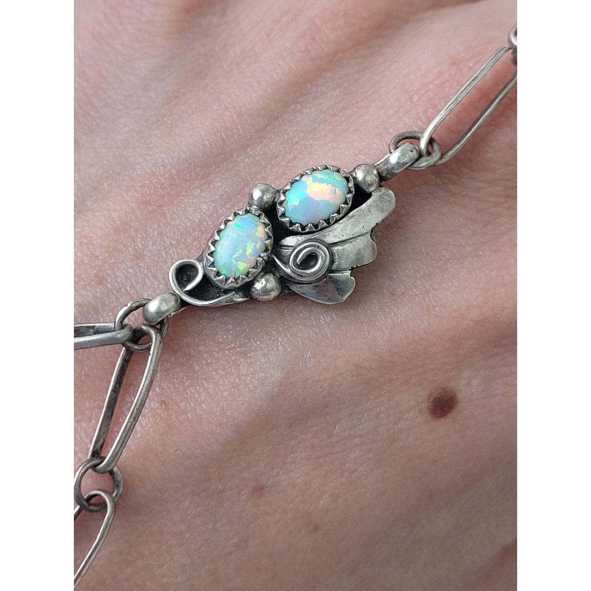 VTG 70s Sterling Silver Navajo Cuff Bracelet Ring Chain Opal Leaf Design