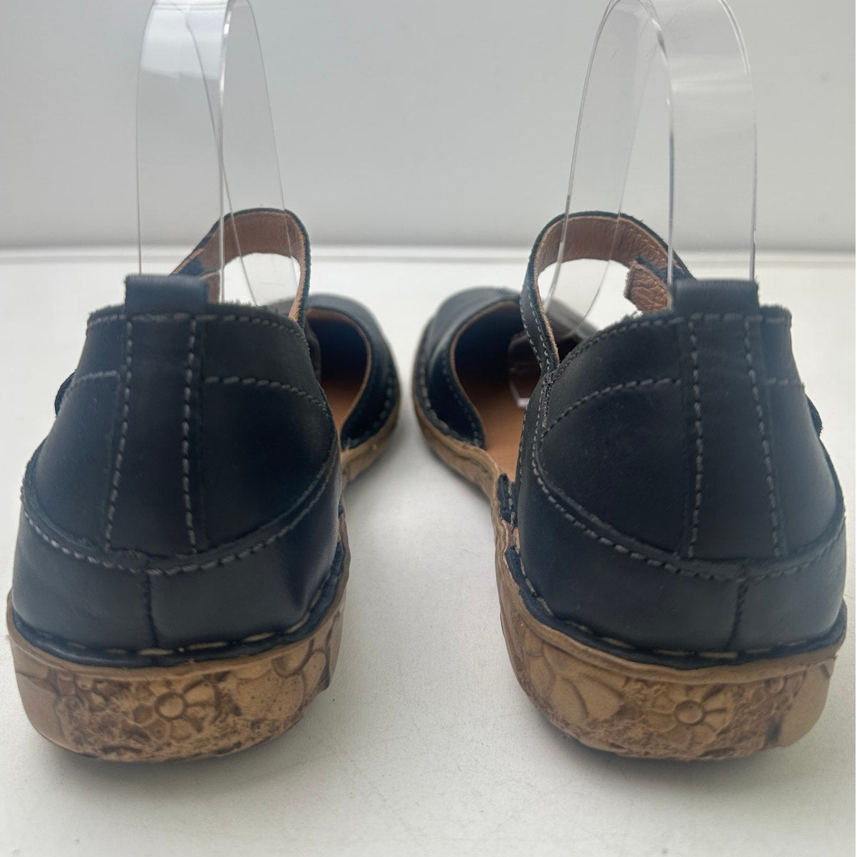 Josef Seibel Black Leather Rosalie 42 Close Toe Mary Jane Sandals Women's Sz 38