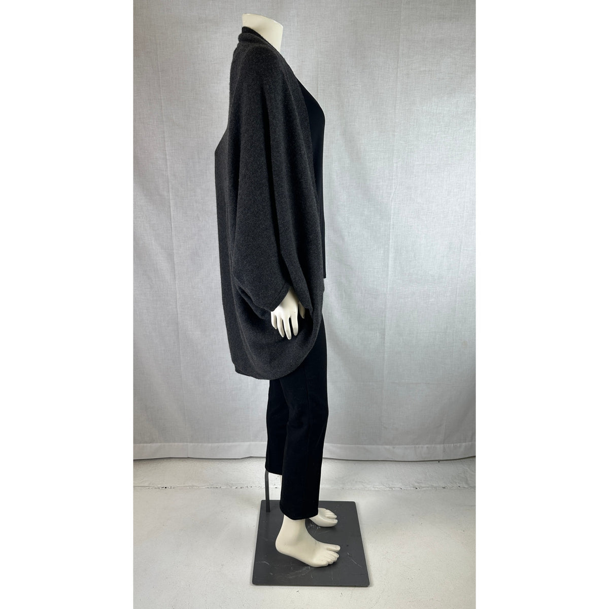 Subtle Luxury Gray Washable Cashmere Cocoon Cardigan Sweater O/S