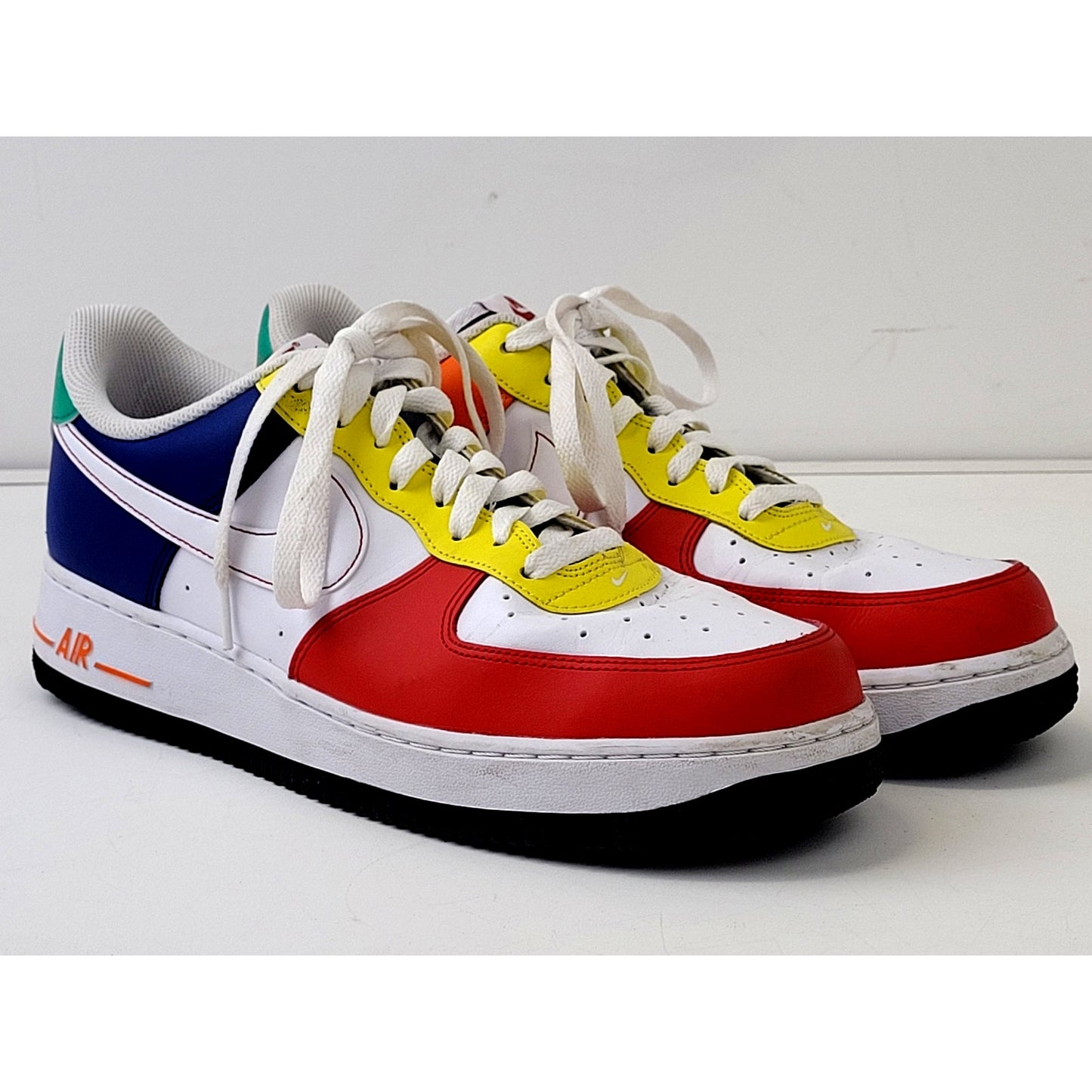 Nike Air Force 1 Low 07 LV8 Sneakers Rubiks White Red Blue Men Sz 10.5