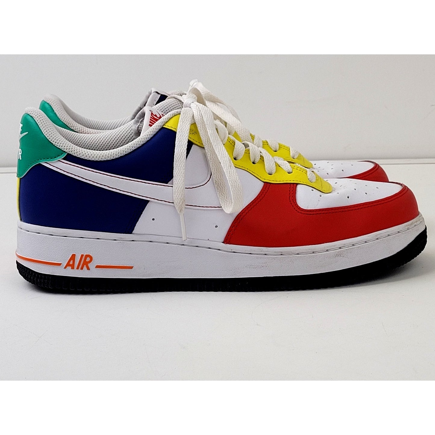Nike Air Force 1 Low 07 LV8 Sneakers Rubiks White Red Blue Men Sz 10.5