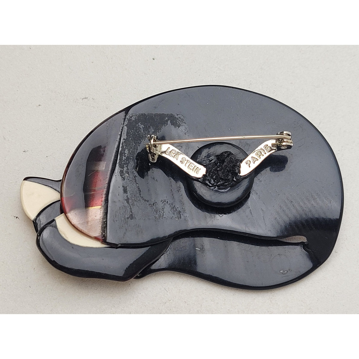 Vintage Lea Stein Paris Gomina Sleeping Cat Brooch | 2 7/8" W x 1 7/8" H
