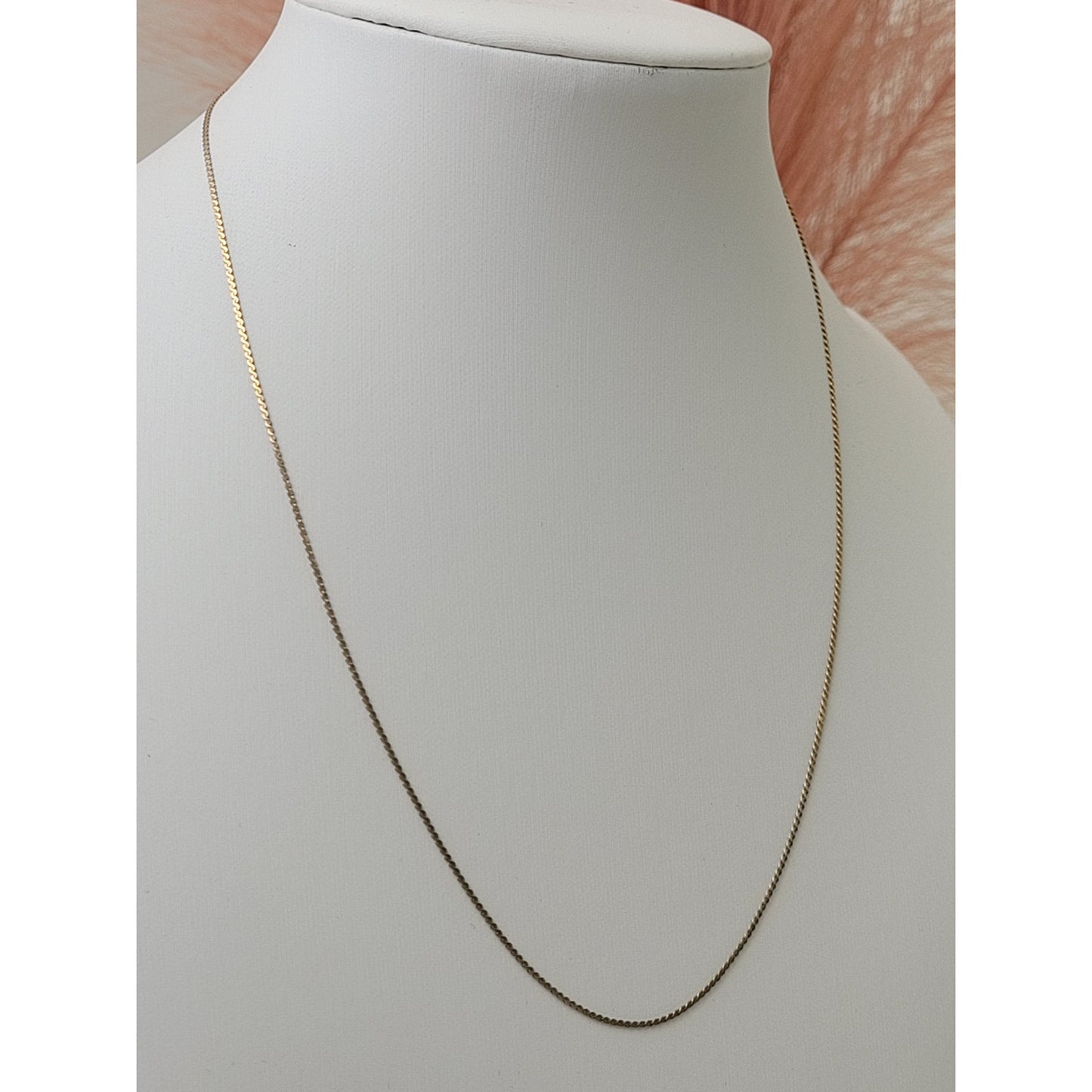 14K Gold Yellow Gold Flat Twisted Cable Chain Choker Necklace Made in Italy