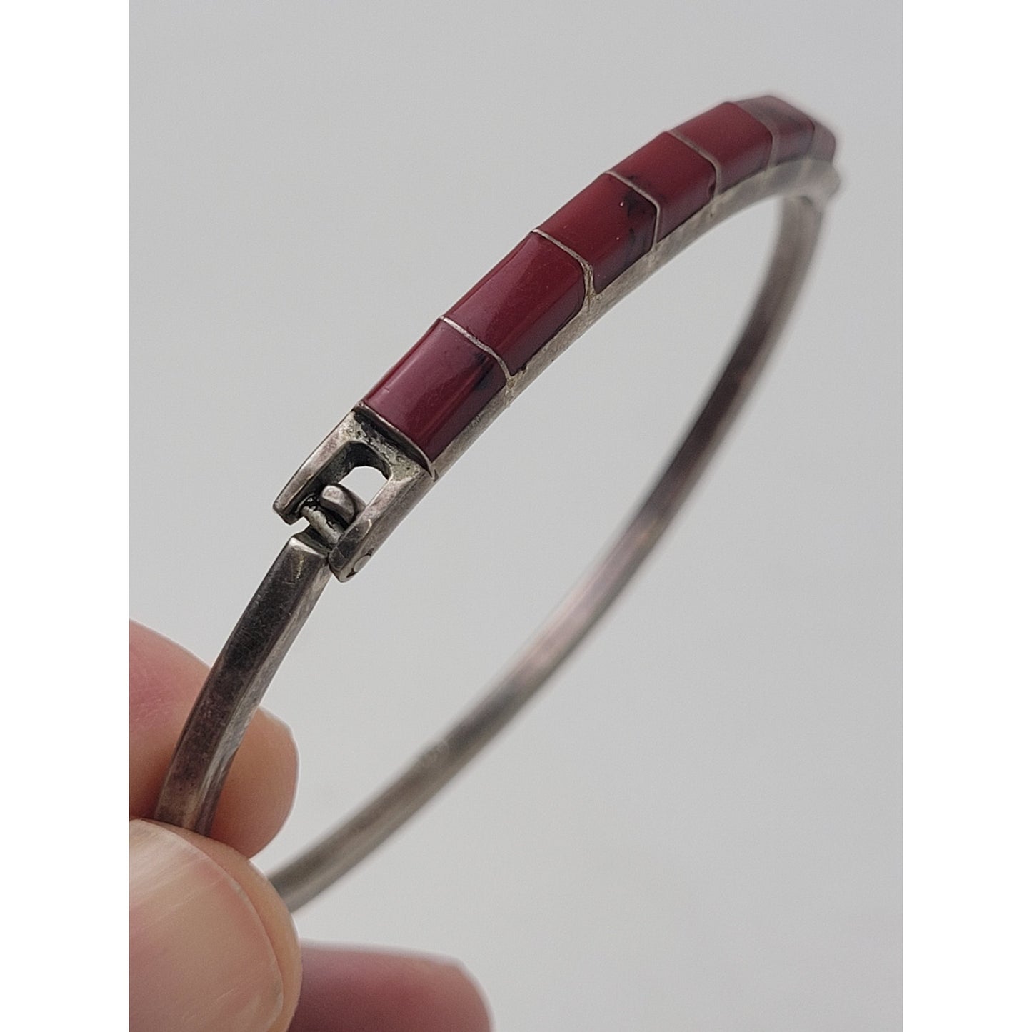 Vintage Mexican Sterling Silver Hinged Bracelet with Jasper Inlay