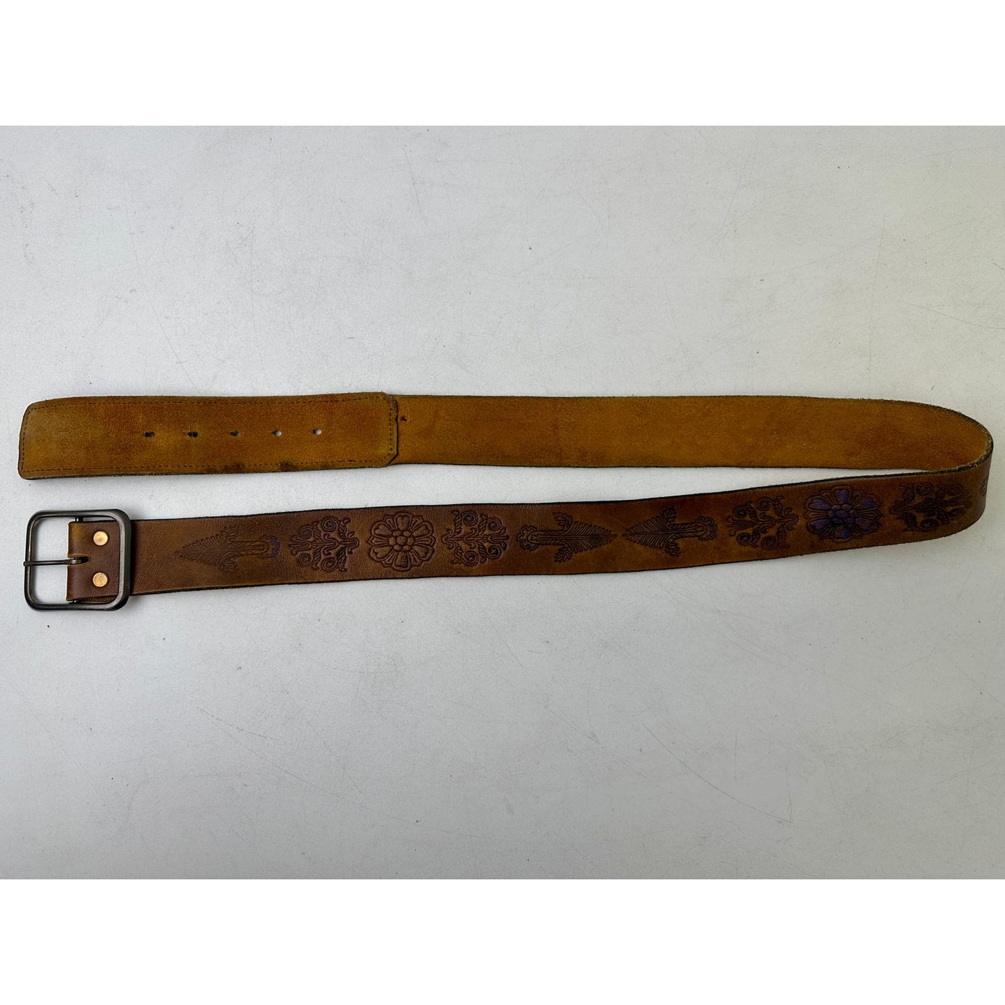 Vintage Levi's Orange Tab Floral Tooled Hand Stained Latigo Leather Belt Sz 34