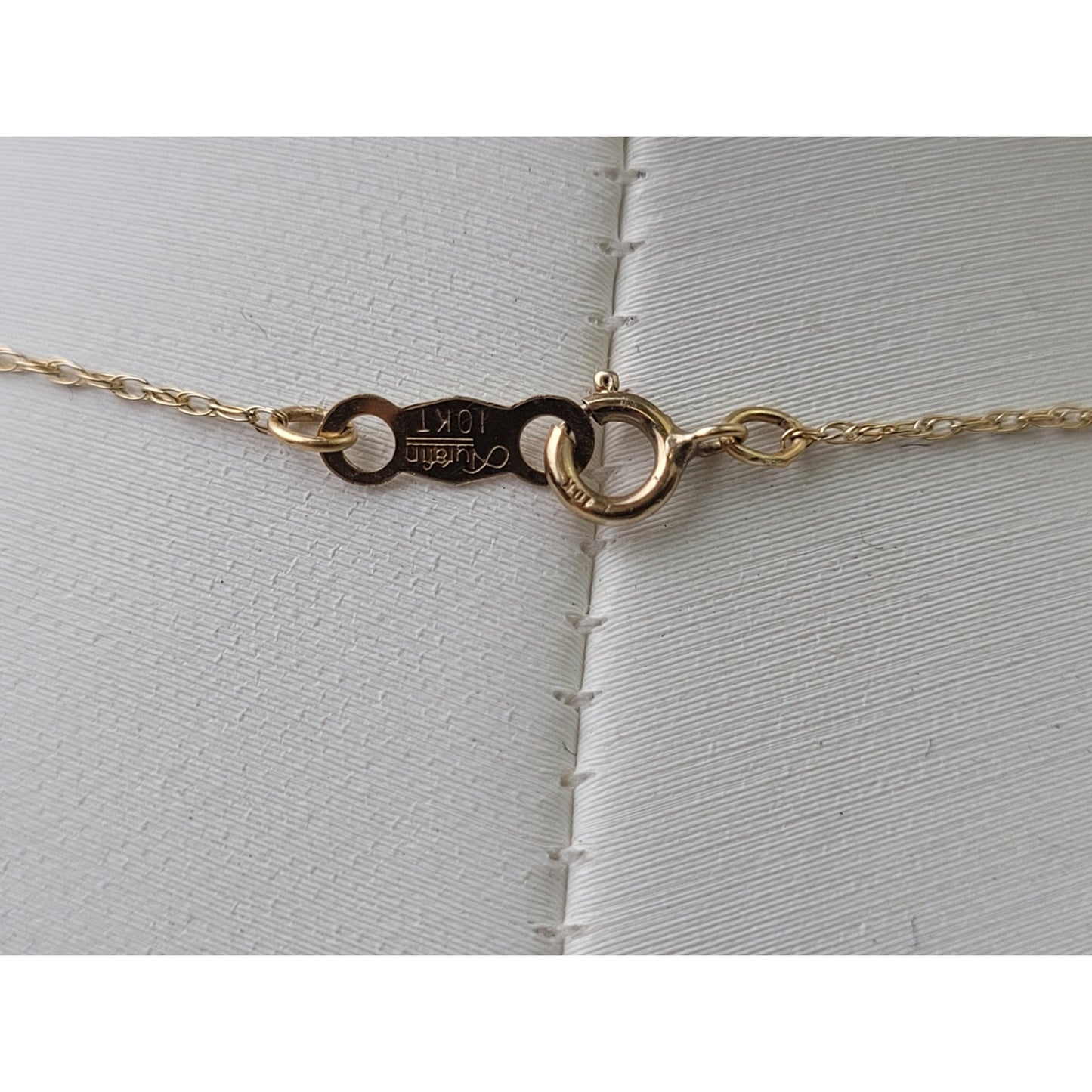 14K Black Hills Gold Rose & Heart Pendent on 10K Yellow Gold Dainty Chain