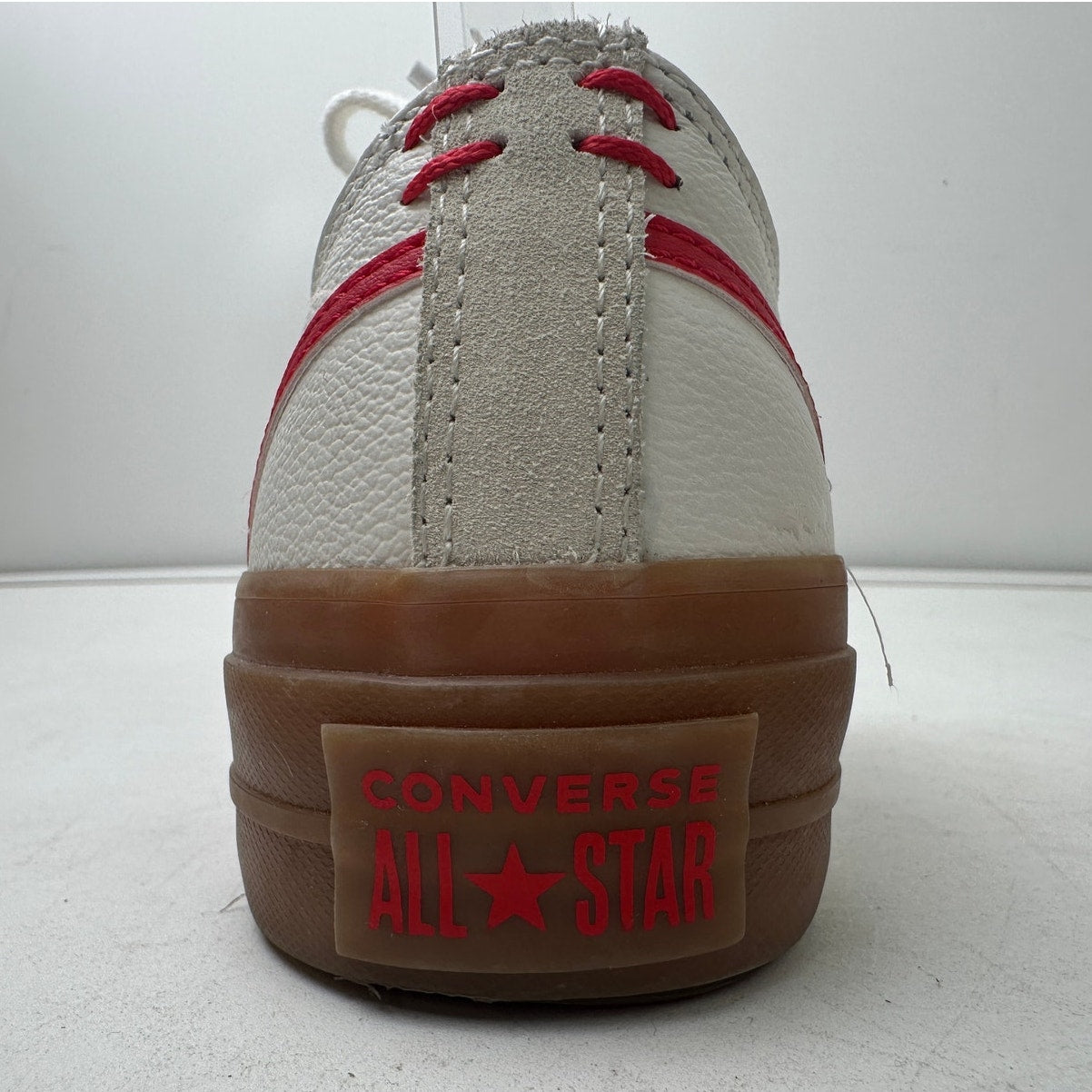 Converse Women's Chuck Taylor All Star Lift Platform Low Top Women's Sz 8