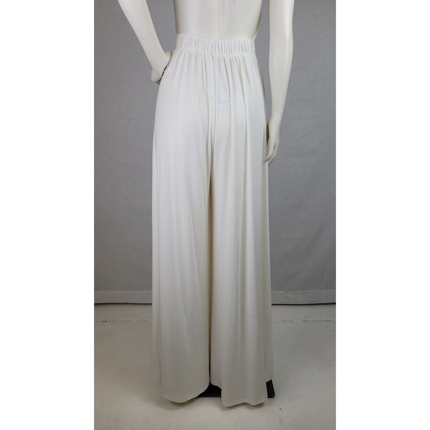 Free People 70s Bohemian Wide Leg Open Back Halter Jumpsuit in White Sz XS