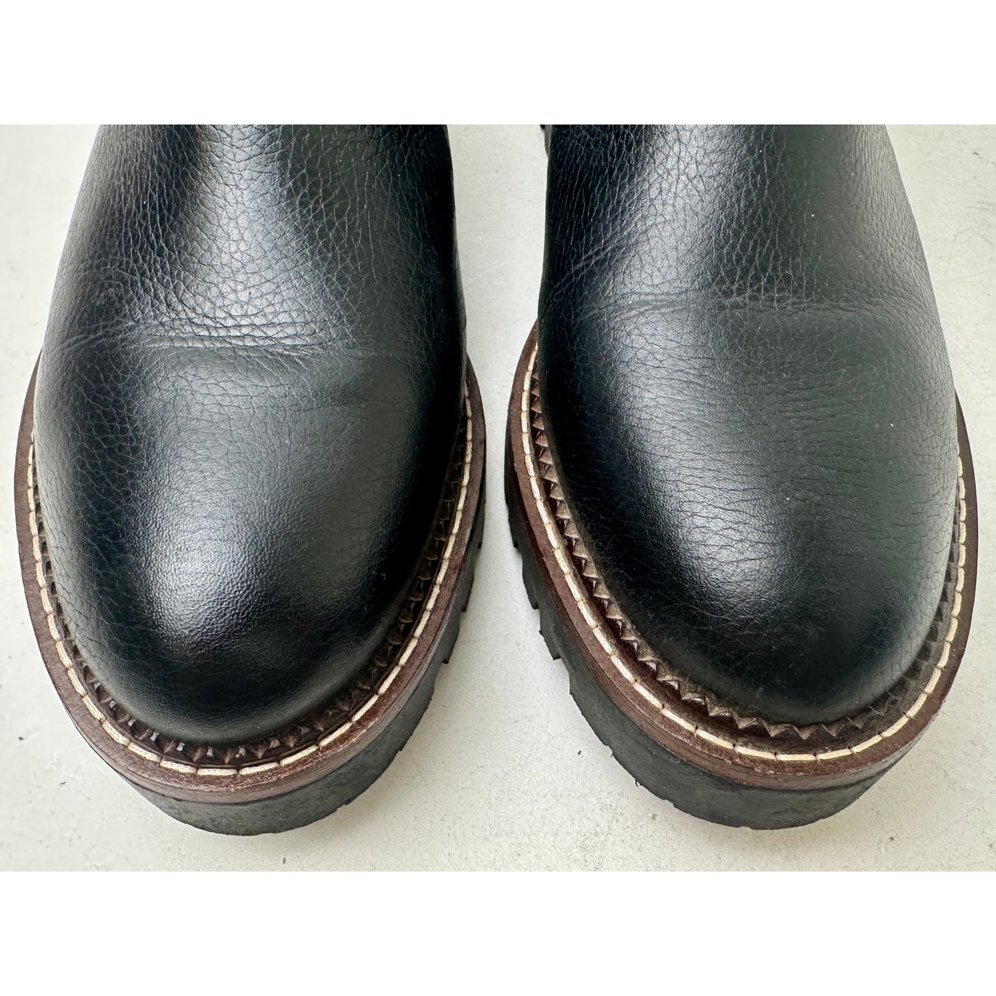 Caslon Miller Water Resistant Black Leather Chelsea Lug Boots Women's Sz 7.5