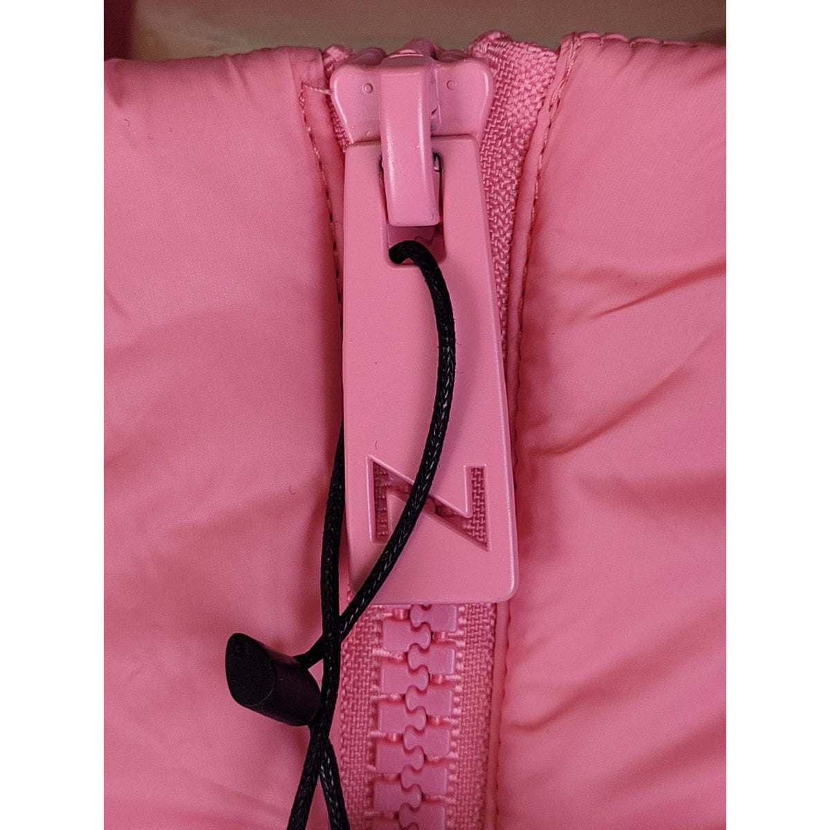 NOIZE x Jillian Harris Jilly Box Avalon Puffer Jacket in Pink Women's Sz S NWT