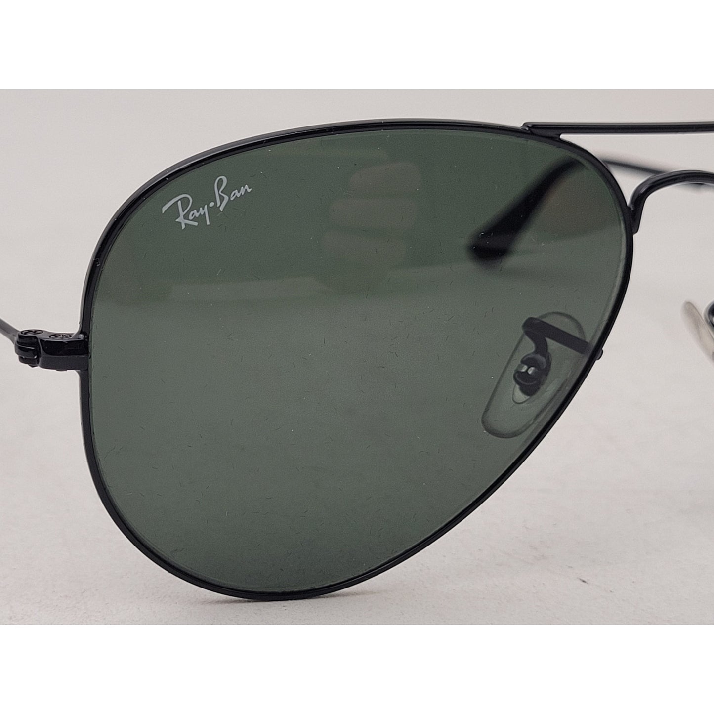 Ray-Ban RB 3025 Black Frames Green Lenses Sunglasses Made in Italy