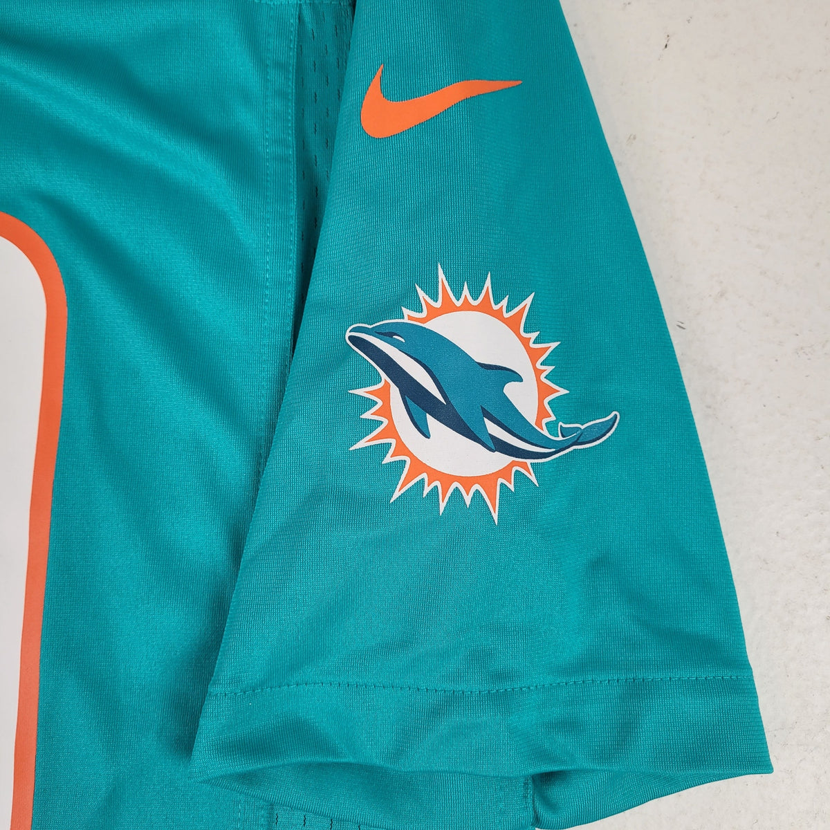 Nike Miami Dolphins Tyreek Hill #10 Aqua Football Game Jersey Sz Small