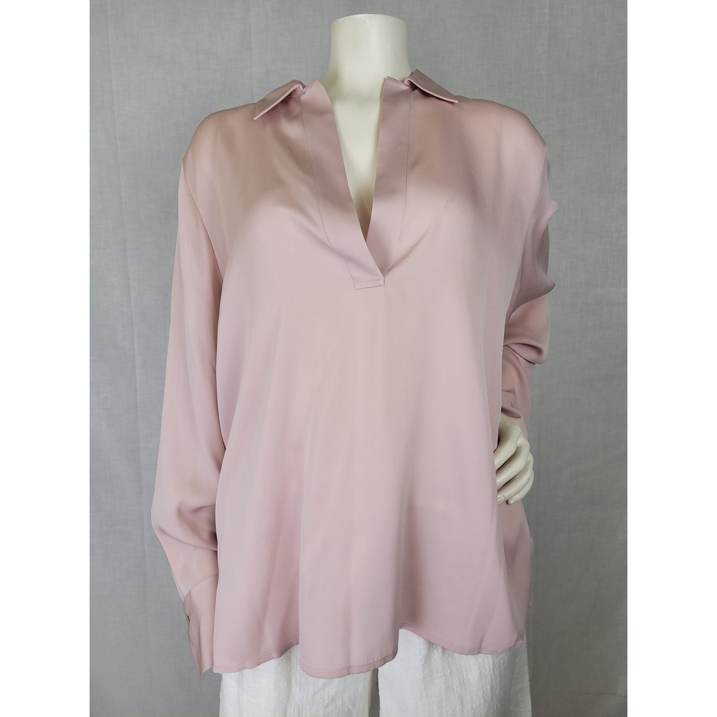 VINCE Soft Pink Silk Collared Blouse Women's Sz L MSRP: $395 NWT