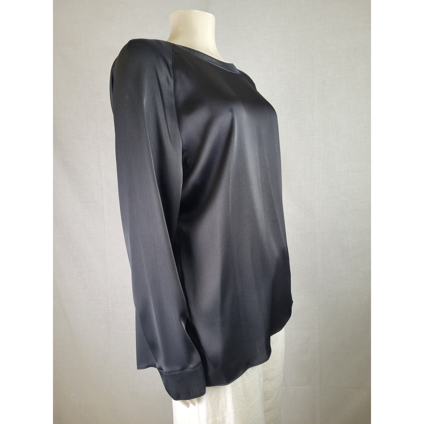 Vince Satin Blouse Sleek Band Collar Raglan Long Sleeves Women's Sz L