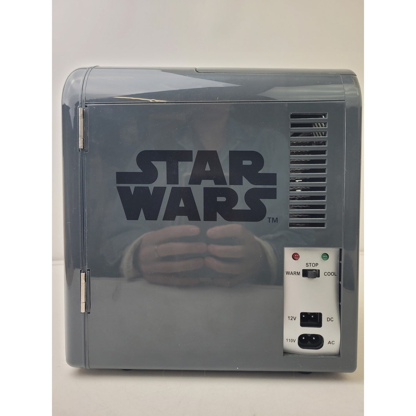 Disney Star Wars Hans Solo 4-Liter Thermoelectric Mini Fridge Open Box