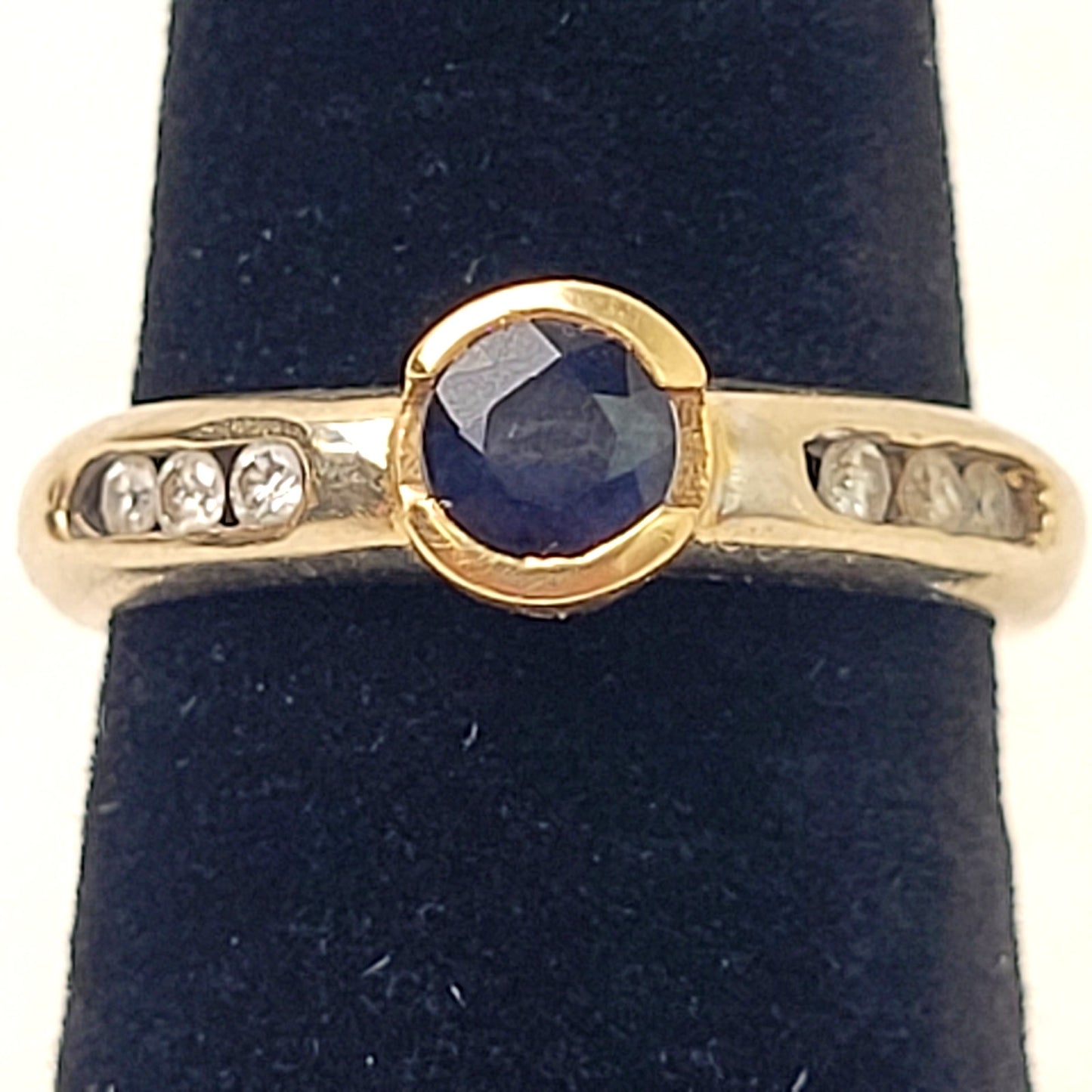14K Yellow & White Gold Bezel-Set Sapphire Moissanite Ring | Sz 5 1/4