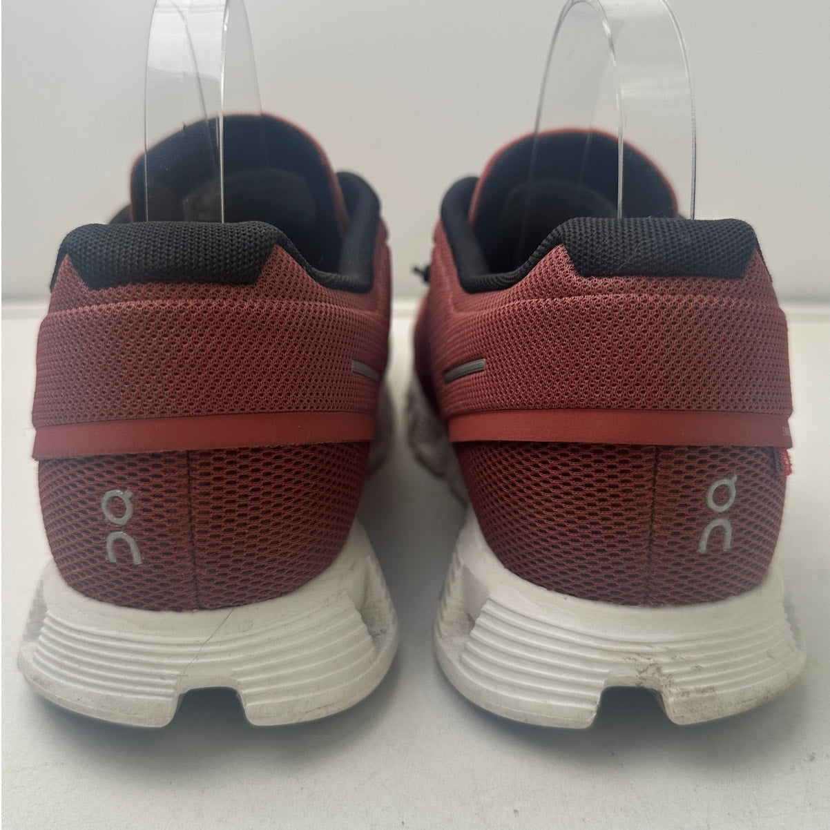 Ruby Rust / Orange On Cloud 5 Running Shoes Men's Sz 10