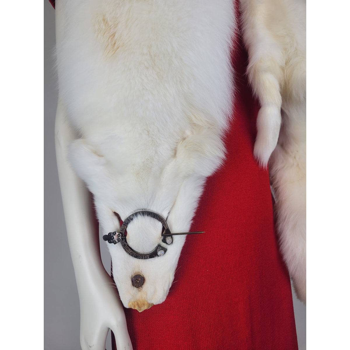 Vintage Winter White Fox Fur Stole Bridal Wrap 67" Long