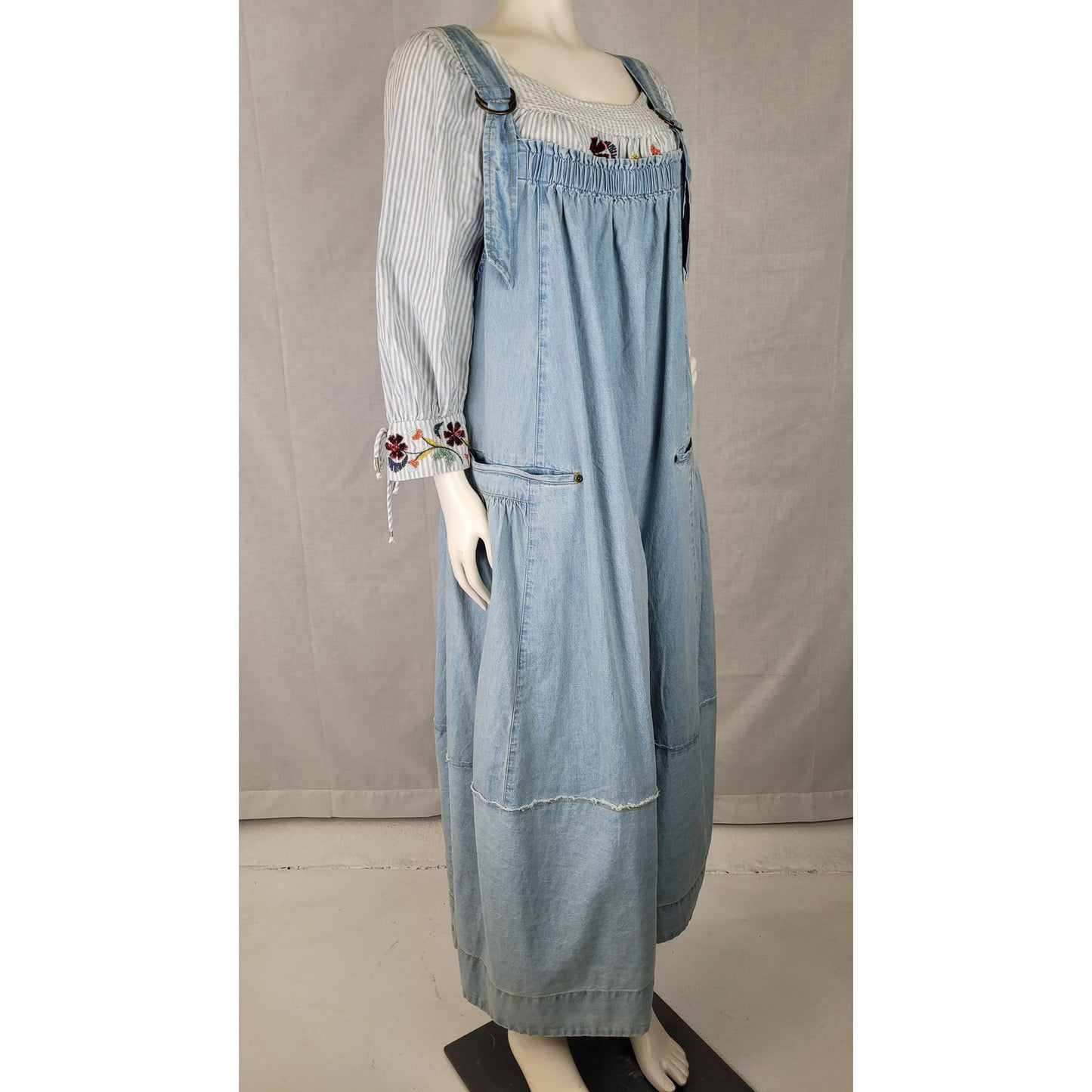 Free People Blue Denim Machu Barrel Midi Dress Jumper Women's Sz M