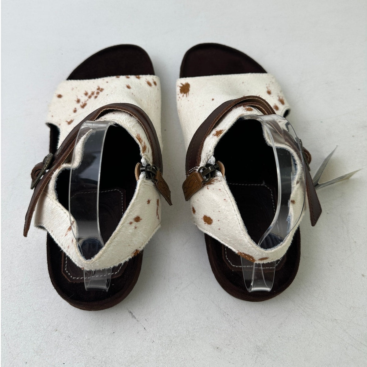 Dingo Savannas Cow Print / Calf Hair Women’s Sandals Sz 9