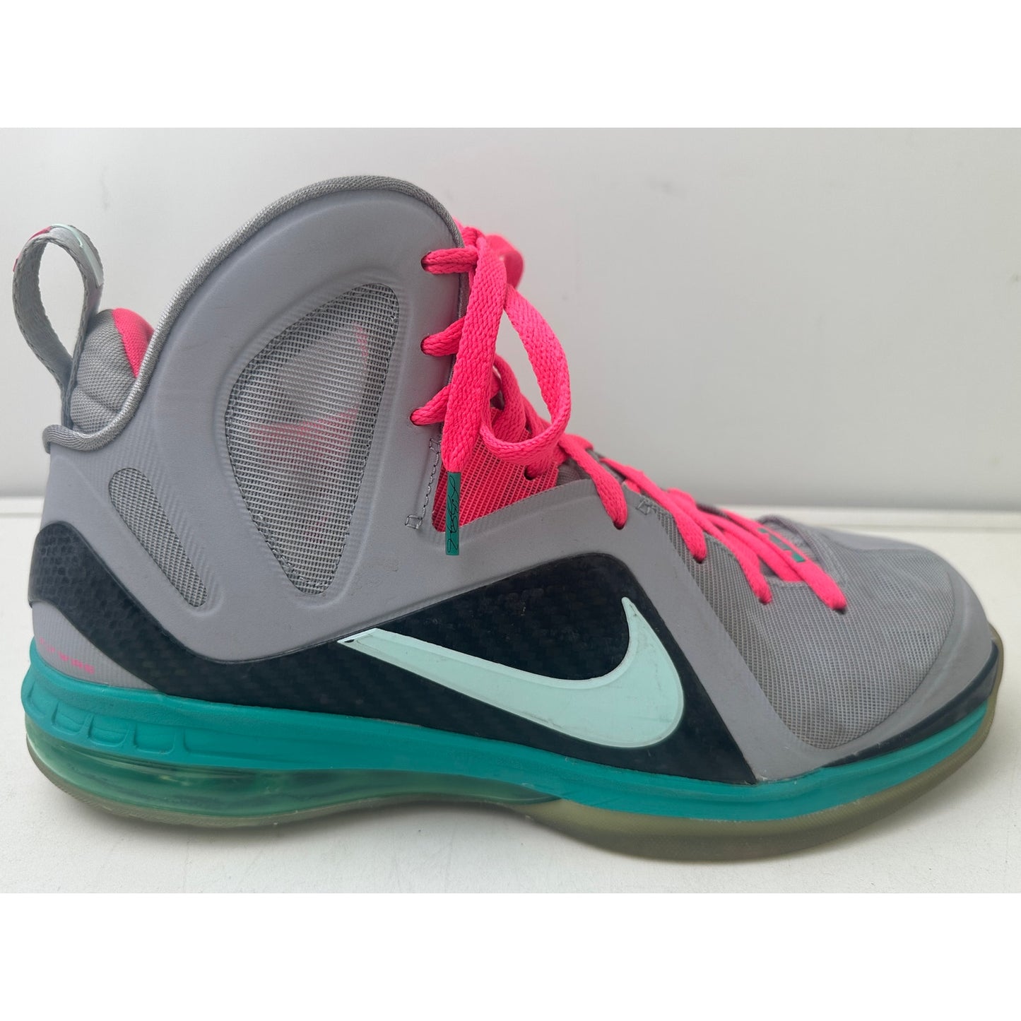 Nike LeBron 9 P.S. Elite South Beach Sneakers Men's Sz 9