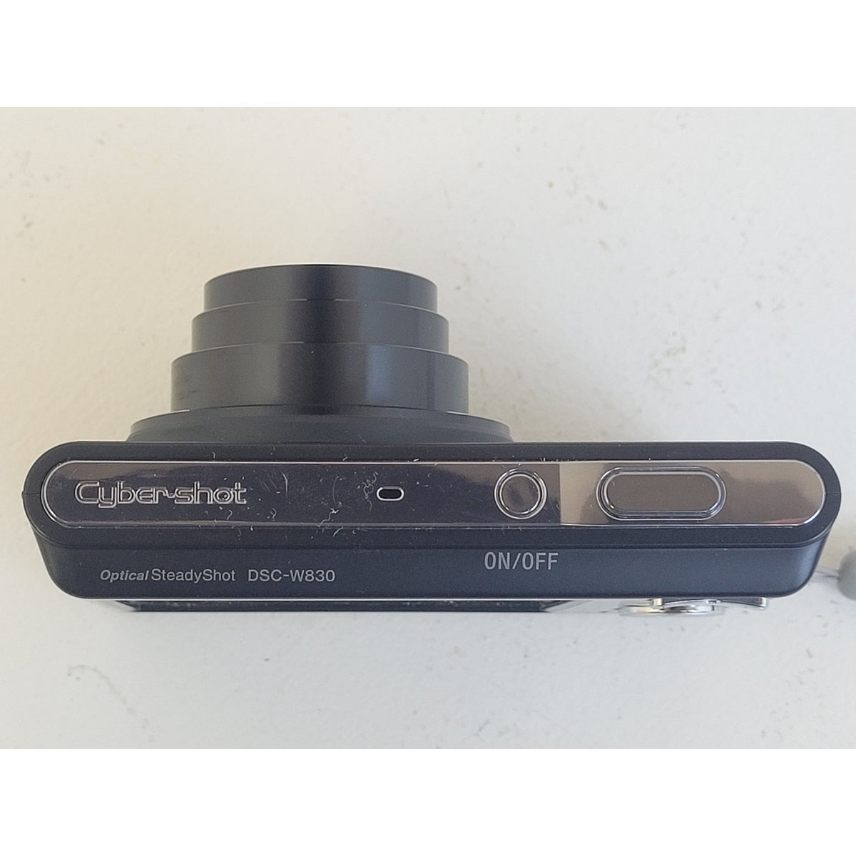 Sony Cyber-Shot DSC-WX80 Digital Camera Kit w Power Adapter & Original Box