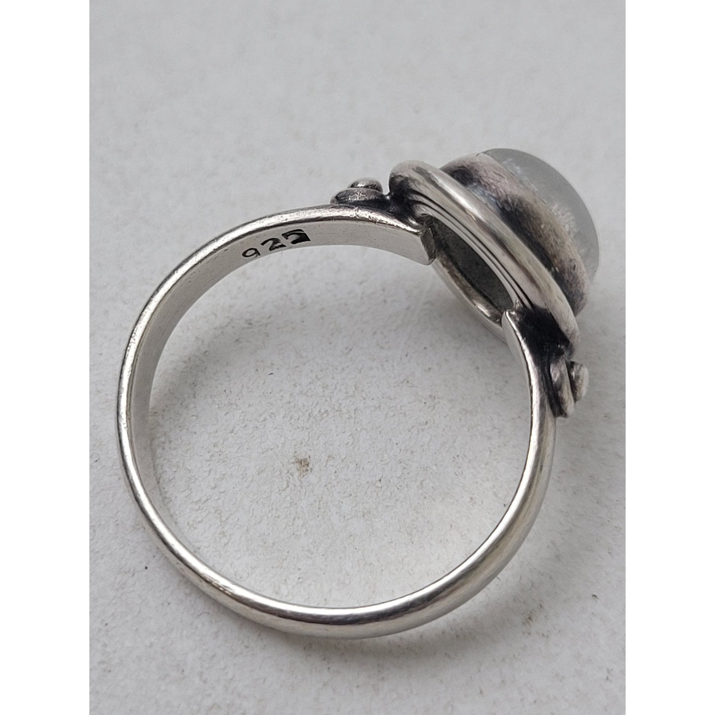 Sterling Silver Oval Rainbow Moonstone Ring Sz 7