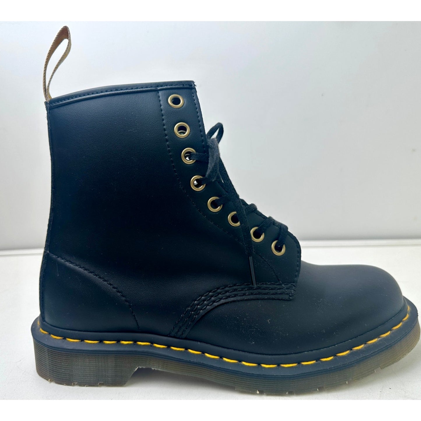 Dr. Martens Vegan 1460 Felix Rub Off 8-Eye Boots Women's Sz 8