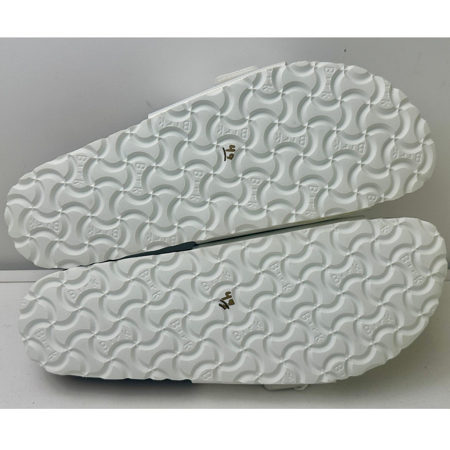 NEW Birkenstock Catalina Slide Sandals White Shiny Lizard Women's Sz 9