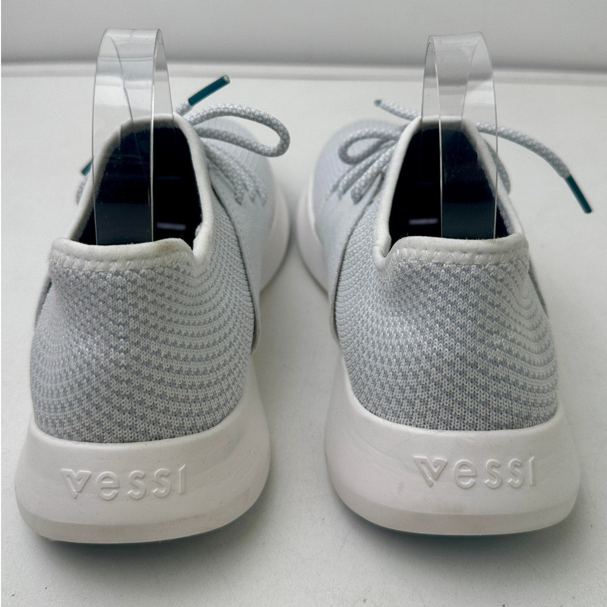 Vessi Everyday Classic Waterproof White/Grey Knit Sneakers Women's Sz 8