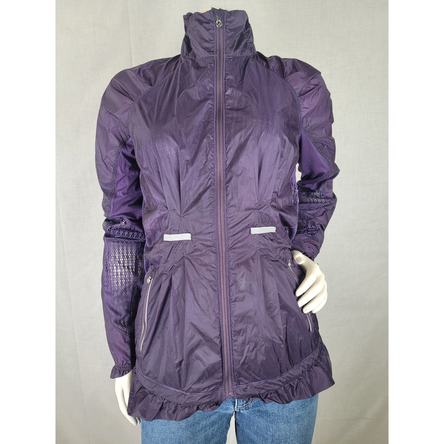 Lululemon Purple Run Wild Jacket Mesh Panels Ruffle Detail Women's Sz 4/6
