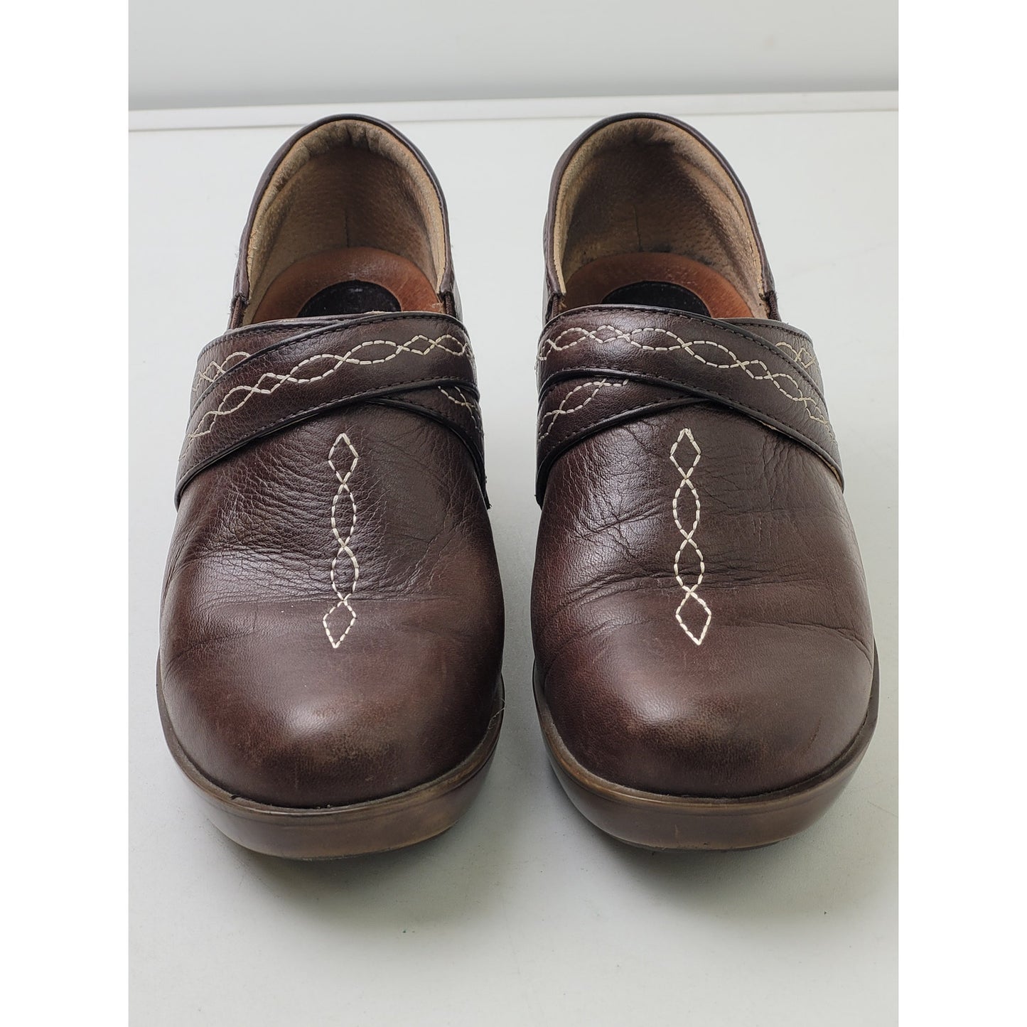 Ariat Ellie Brown Leather Slip On Comfort Clogs Women's Sz 7.5