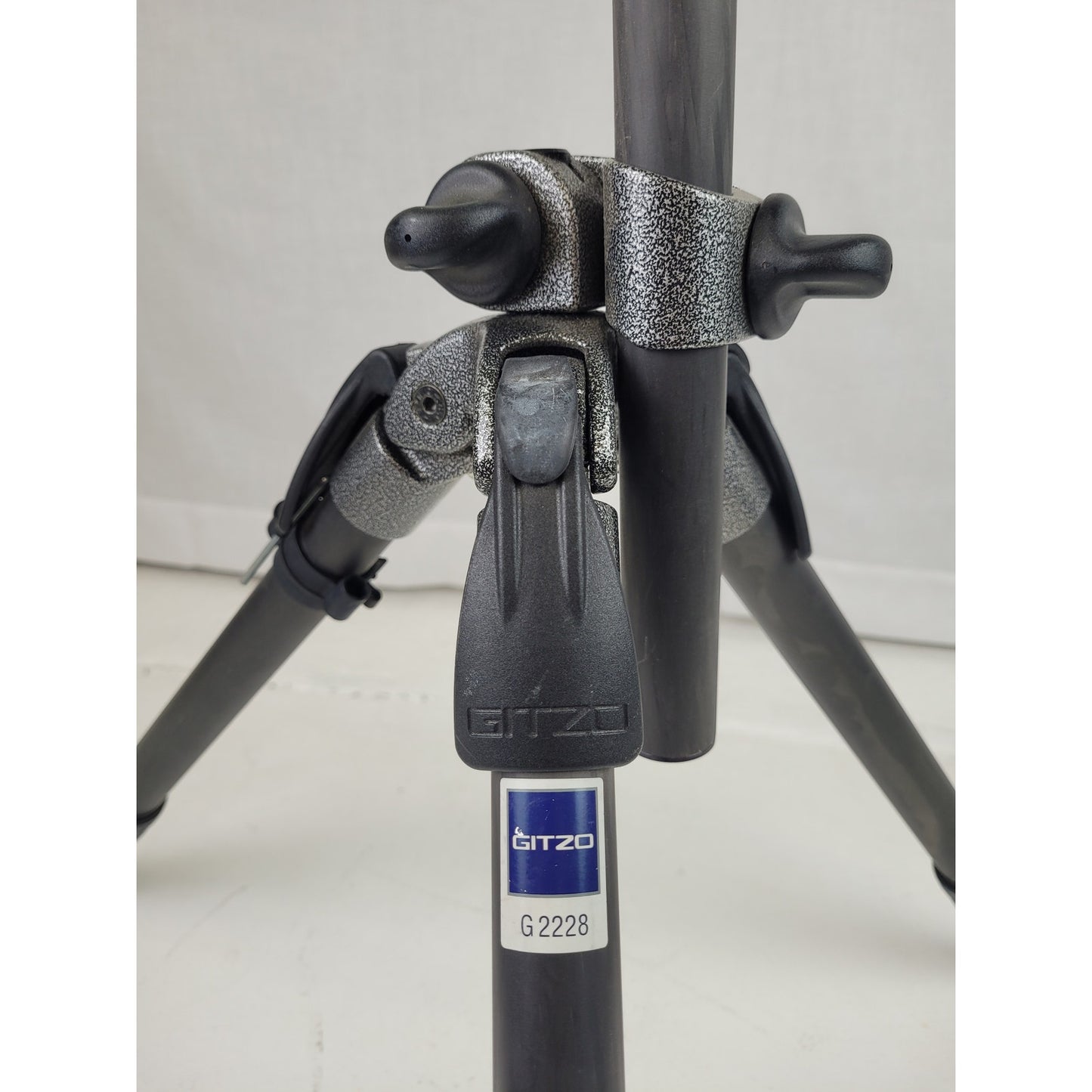 Gitzo Carbon Fiber Camera Tripod Model G2228 | Stable & Durable