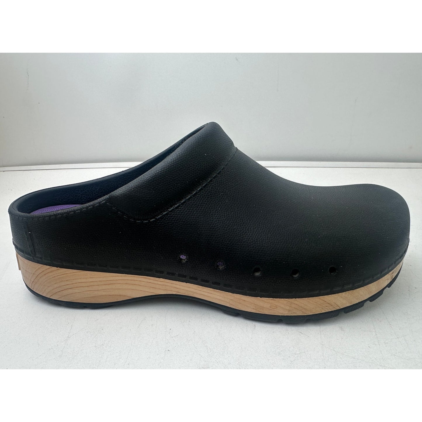 Dansko Kane Molded EVA Black / Woodgrain Trim Clogs Women's Sz 41