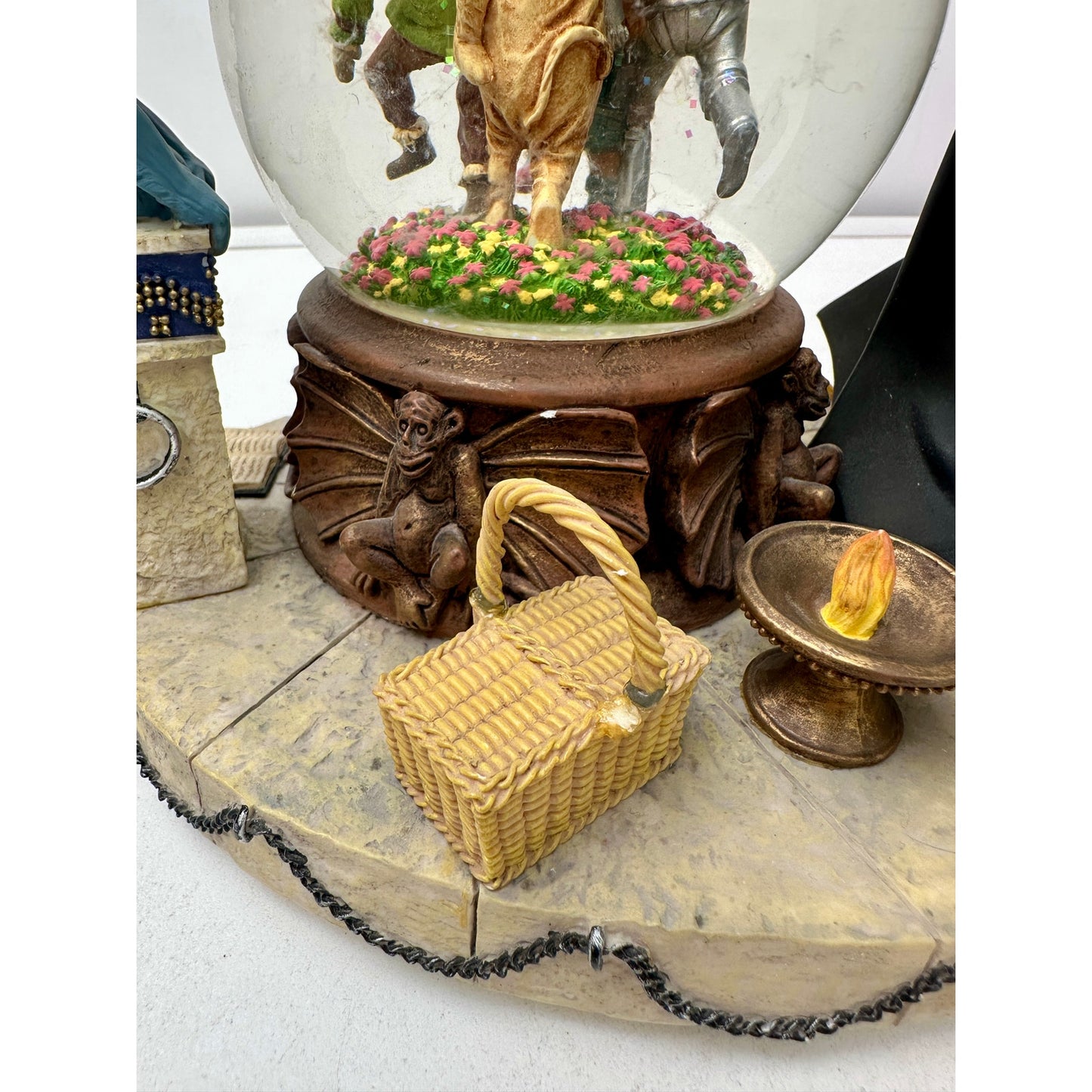 Vintage San Francisco Music Box Company Wizard of Oz Wicked Witch Crystal Ball Musical Snow Globe