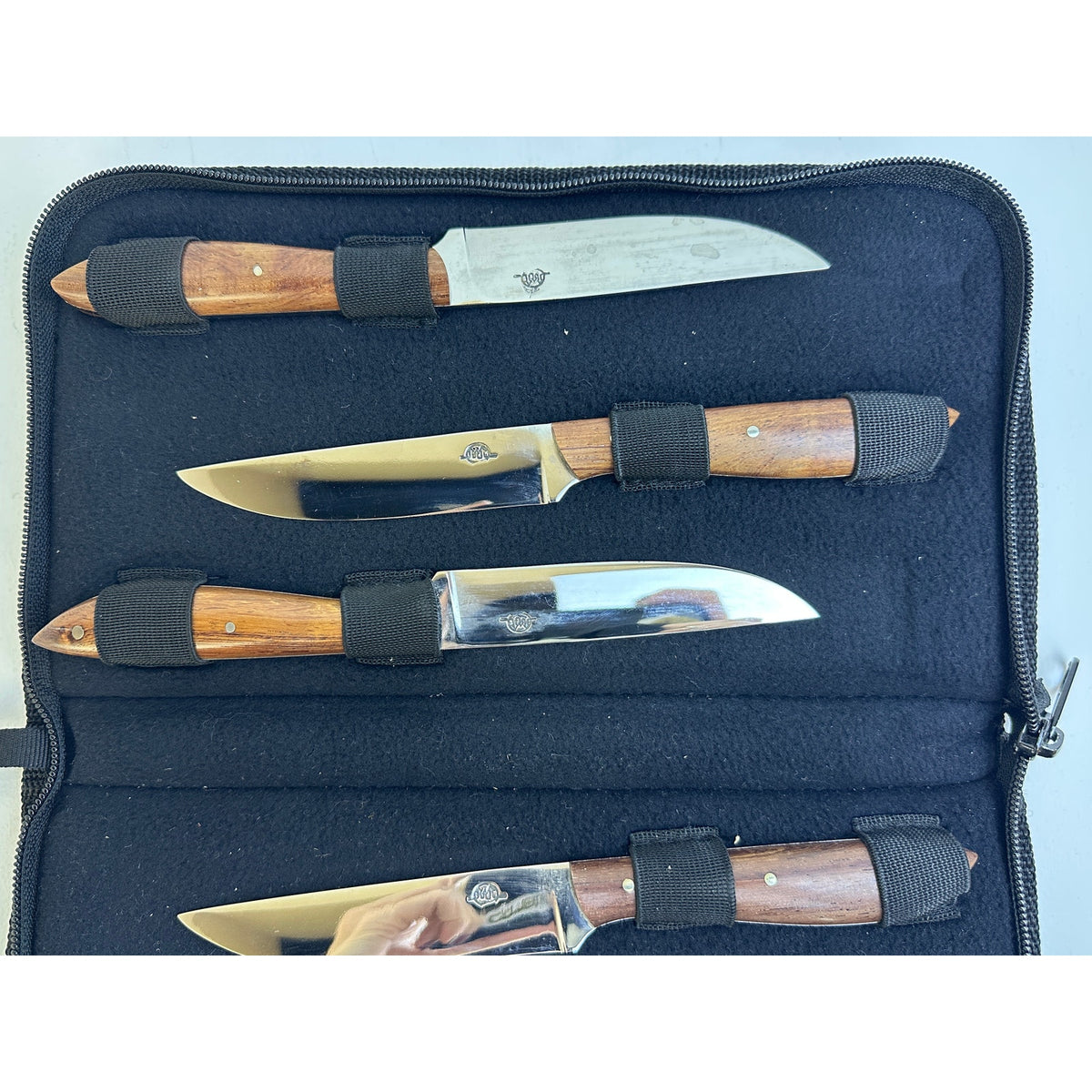 Citadel Handcrafted 6-Piece Steak Knife Set with Zippered Travel Case