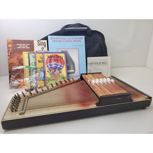 Vintage Oscar Schmidt Autoharp w Black Gig Bag & Music