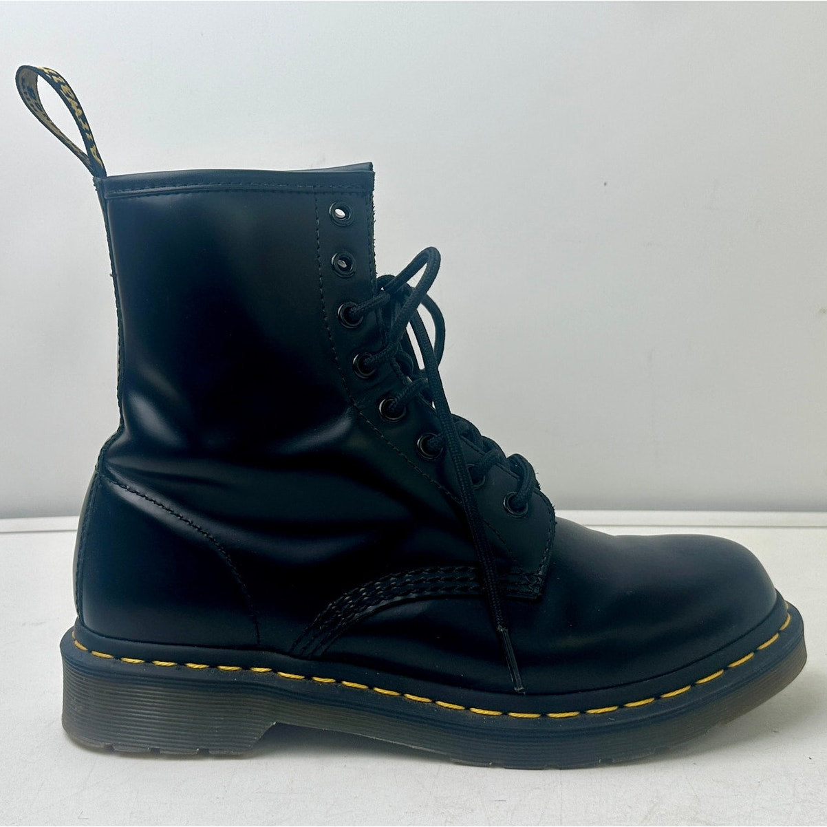 Dr. Martens 1460 Smooth Black Leather Combat Boots Women's Sz 8
