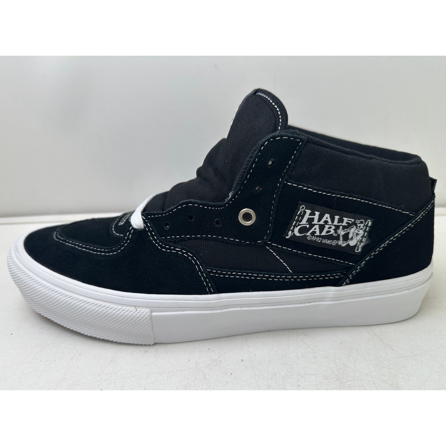 Vans Skate Half Cab Black/White Sneakers Men's Sz 10 | New In Box