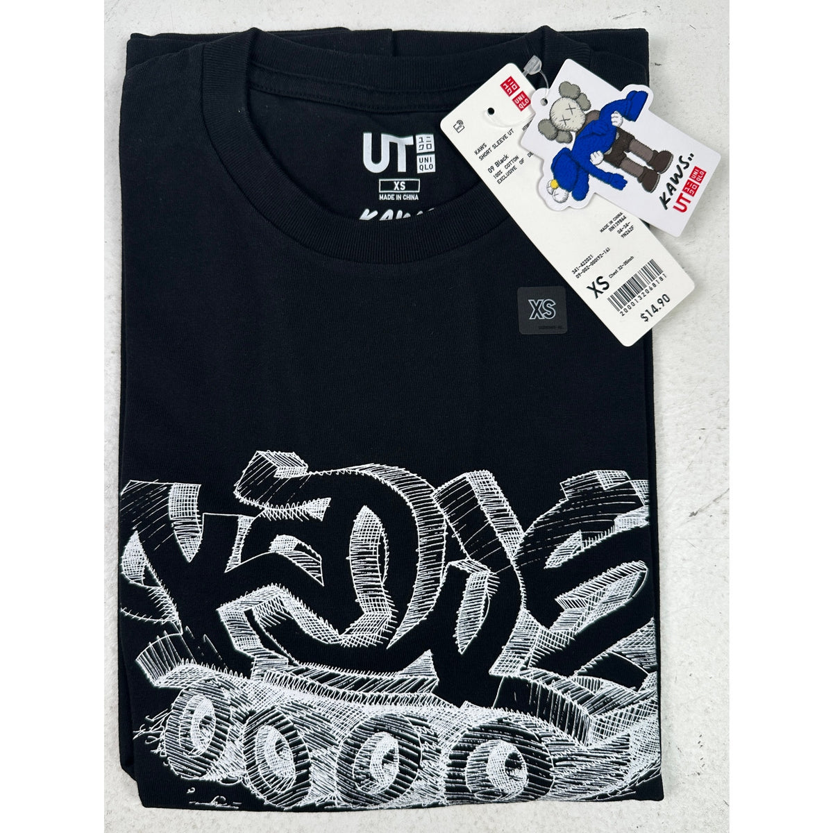 KAWS x Uniqlo UT Graffiti Wordmark Tank Tracks Black Tee Shirt Men's Sz XS | NWT