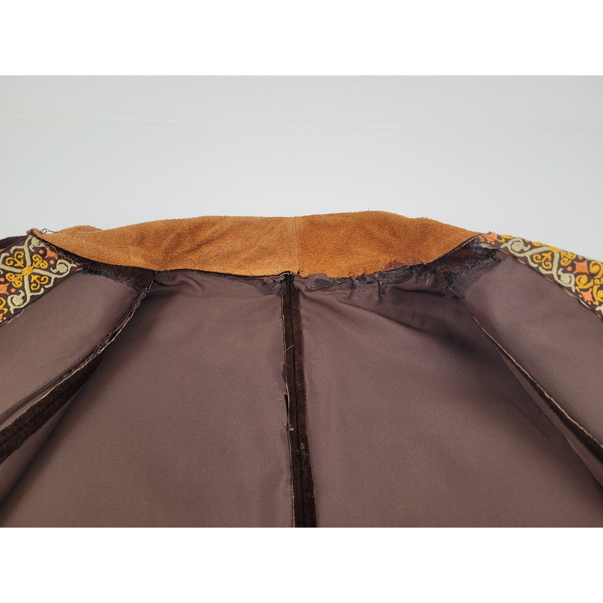 Vintage 1960s-70s Brown Suede Cape Poncho w Butterly & Flower Women's Sz XS/S