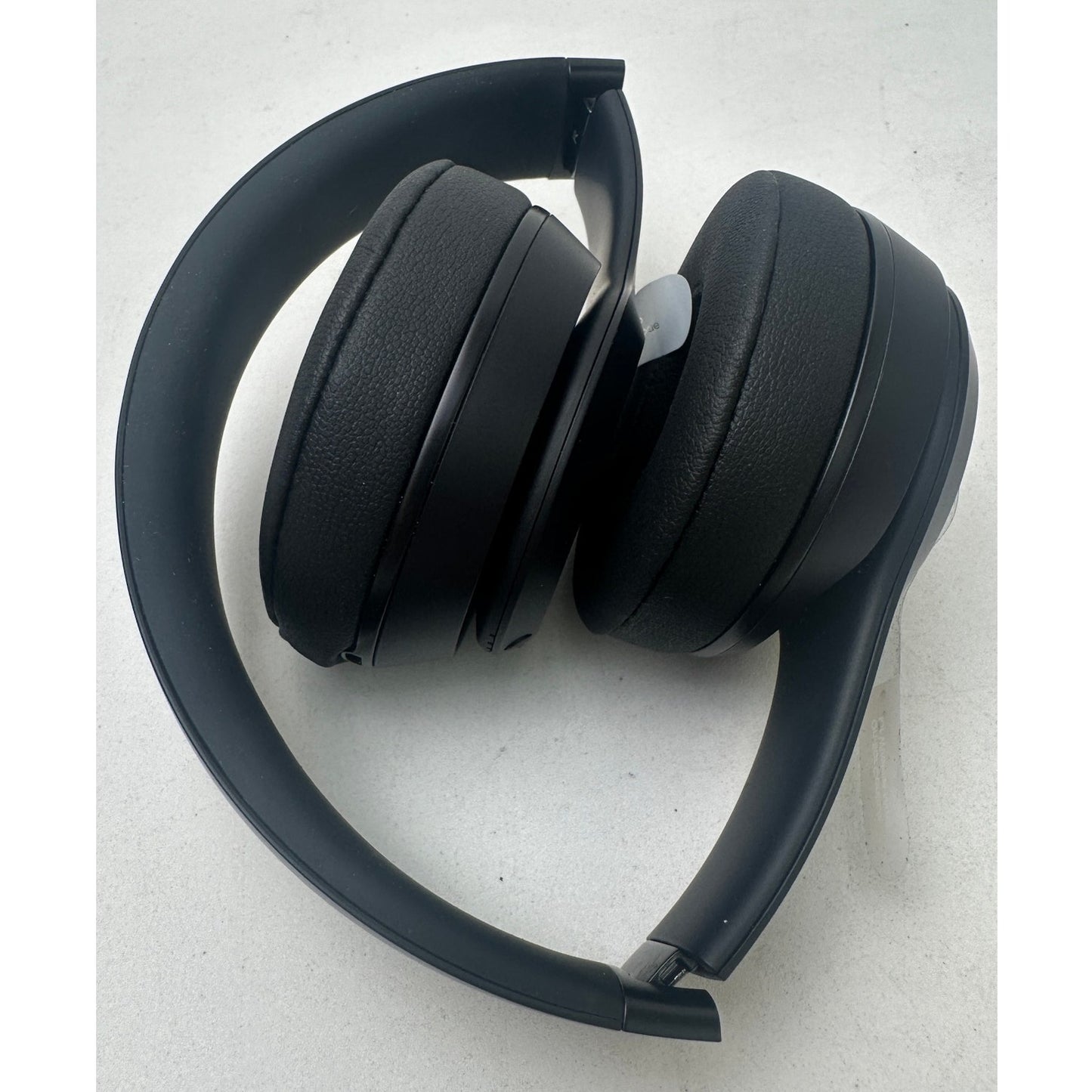 Beats Solo3 Wireless On-Ear Headphones Matte Black | Open box / Unsealed
