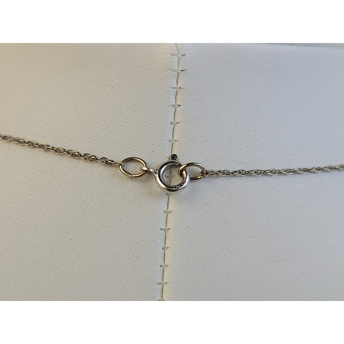 Vintage 14K Solid White Gold Floral Etched Locket on 18" Rope Chain | 3.67 Grams