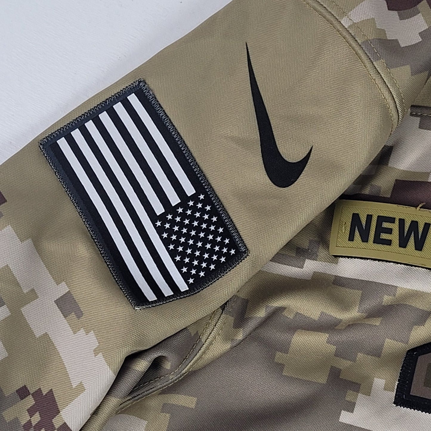 Nike Jersey New England Patriots Tom Brady Camo Salute to Service Men's Sz L