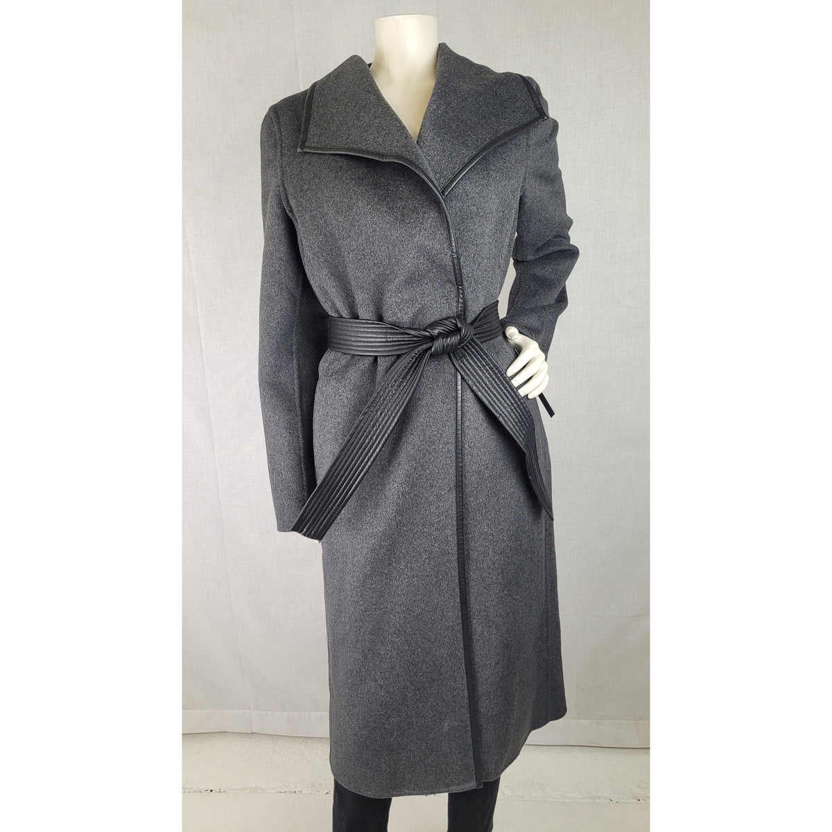 Tahari Double Face Wool-Blend Coat in Charcoal Grey Wide Collar Belted Sz XS NWT