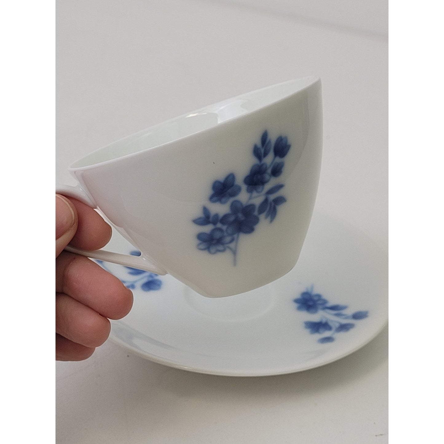 Vintage Set of 5 Arzberg Midnight Rose Teacups & Saucers Germany