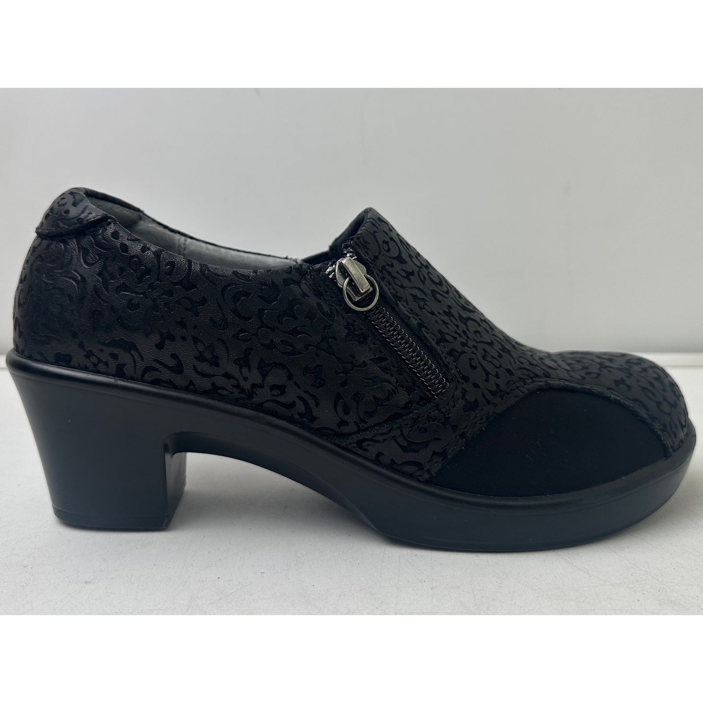 Alegria Hayden Black Floral Embossed Leather Shoes Women's Sz 36